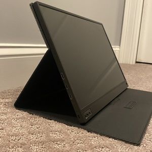 Portable monitor 15.6 inch. New condition barely used.